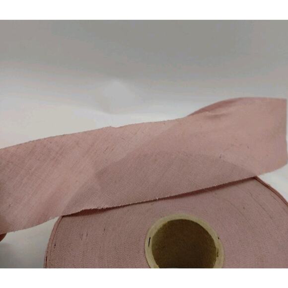 Vintage Fabric Strip Roll Solid Design Dusty Pink 1.5” Wide - Unknown Length - Picture 2 of 4